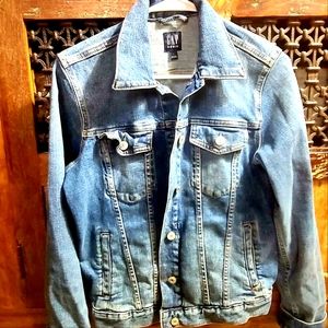 GAP JACKET